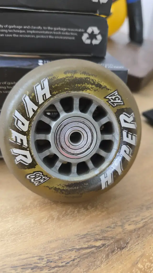 In-Line Skate Wheels in Skates & Blades in Gatineau - Image 2