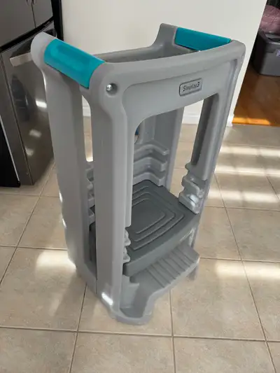 Simplex 3 Toddler Step Stool / Kitchen Helper Tower, View more