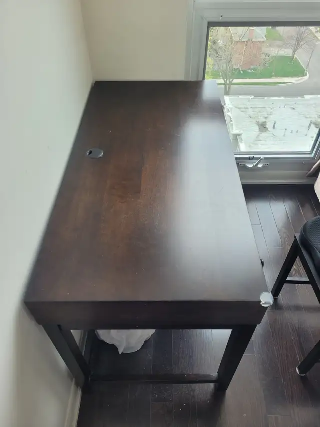 Dark Brown Wooden Desk with Drawers in Desks in City of Toronto - Image 3