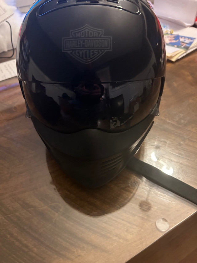 Harley Davidson Helmet in Motorcycle Parts & Accessories in Ottawa - Image 4