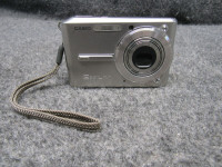 Casio Exilim EX-S600 6MP Digital Camera - Silver color