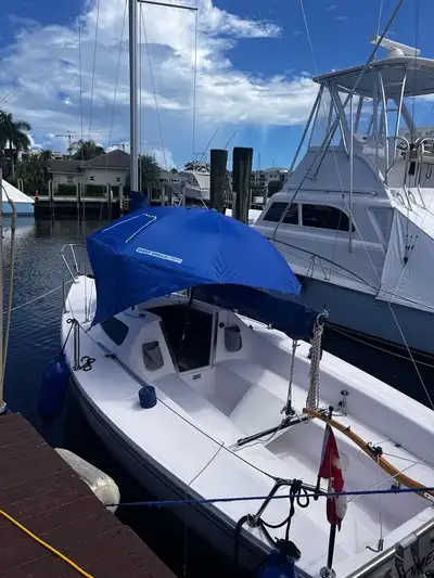 Moment, a high-quality 22-foot (6.71m) Wing Keel sailboat built by Catalina, was delivered new in 20...