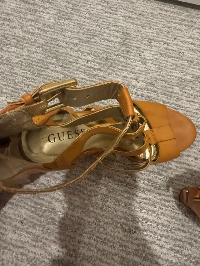 Guess High Heels in Women's - Shoes in Calgary - Image 3