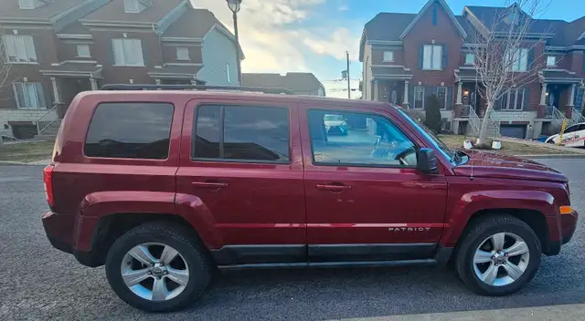 JEEP PATRIOT 2012 in Cars & Trucks in Longueuil / South Shore - Image 2