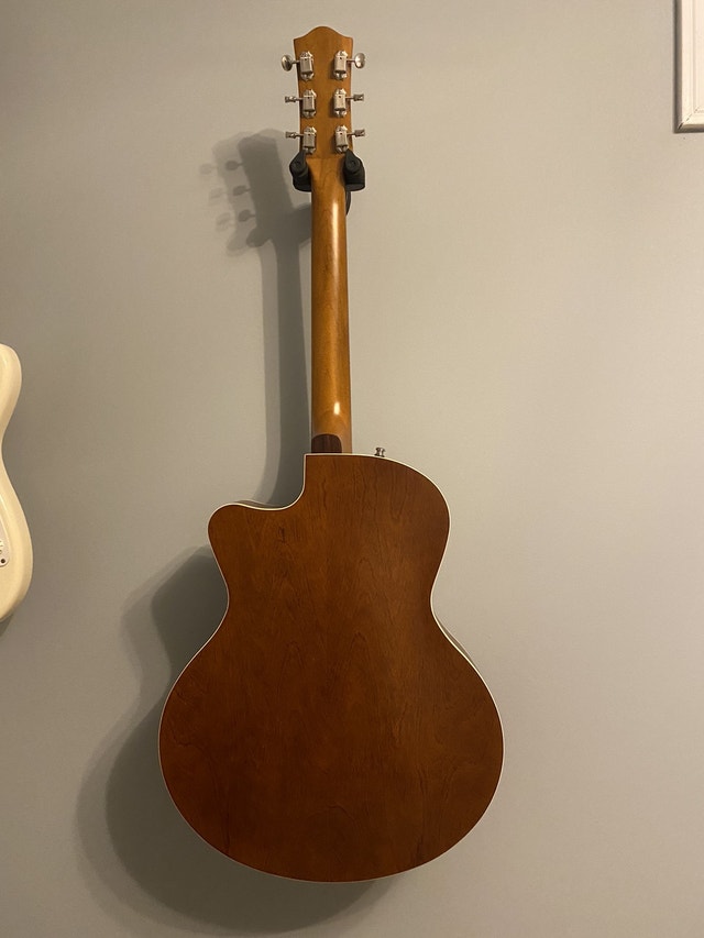 Godin Fifth Avenue arch top guitar Guitars Cornwall Kijiji