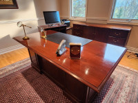 DESK for CEO