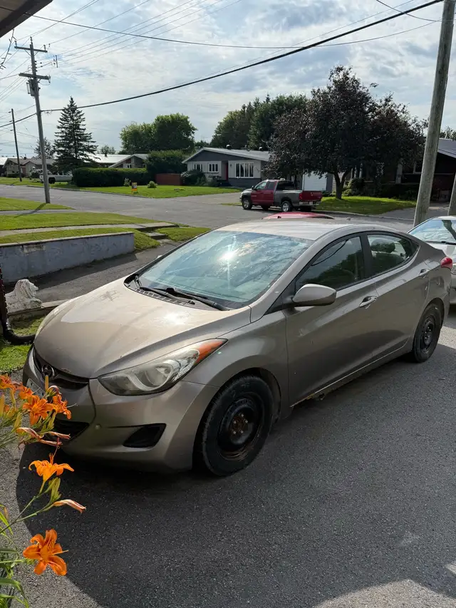 2012 Hyundai Elantra558834017602129921