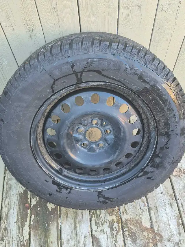 235/65R17 studded winter tires on rims in Tires & Rims in Cape Breton - Image 5