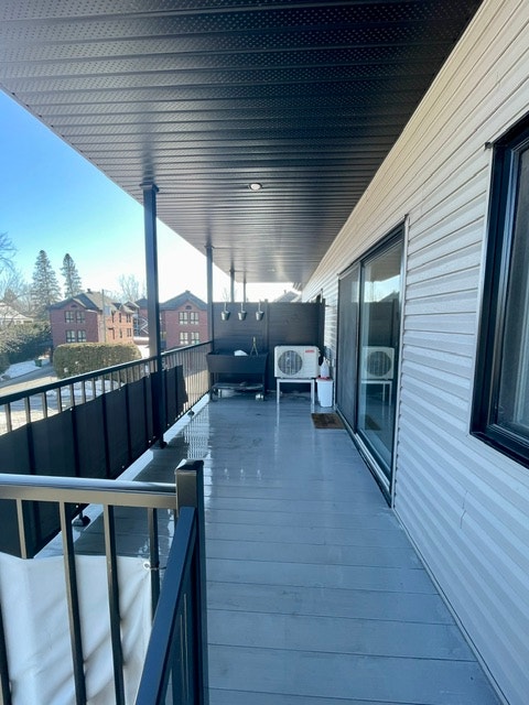 Condo 41/2 a louer — photo 2