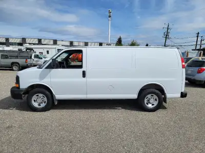 2007 CHEV EXPRESS 2500 CARGO VAN RUNS AND LOOKS LIKE NEW