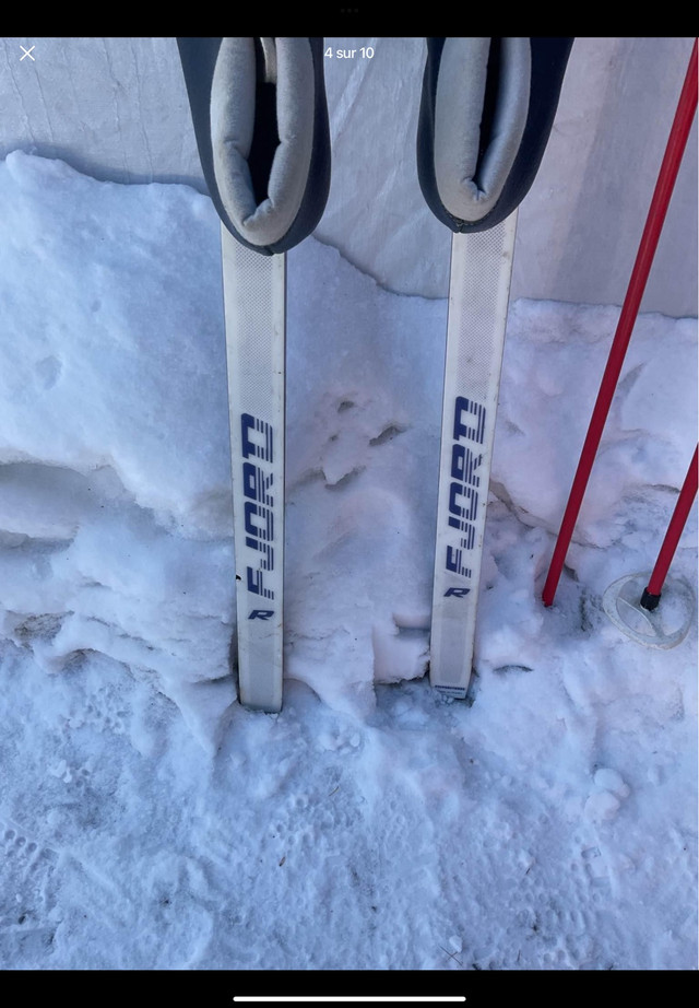 Ensemble de skis de fond vintage à 3 pins dans Ski  à Trois-Rivières - Image 4