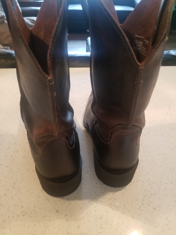 Cowboy boots Men's Shoes Penticton Kijiji