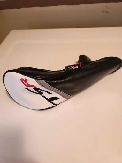 Titleist cover for the driver