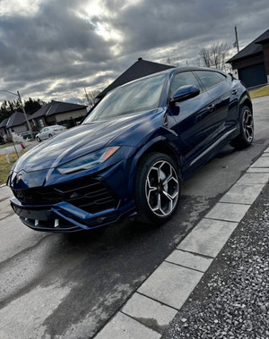 lambo urus