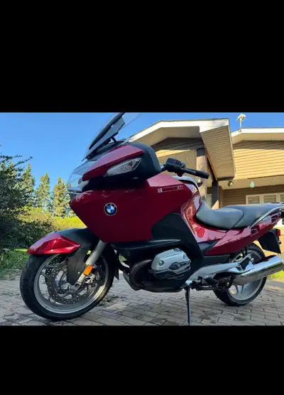 Like new condition. Heated grips and seats. Electric windscreen. Cruise ABS ESA, original tires, bra...