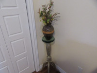 Plant stand and Flower Pot decoration For Sale