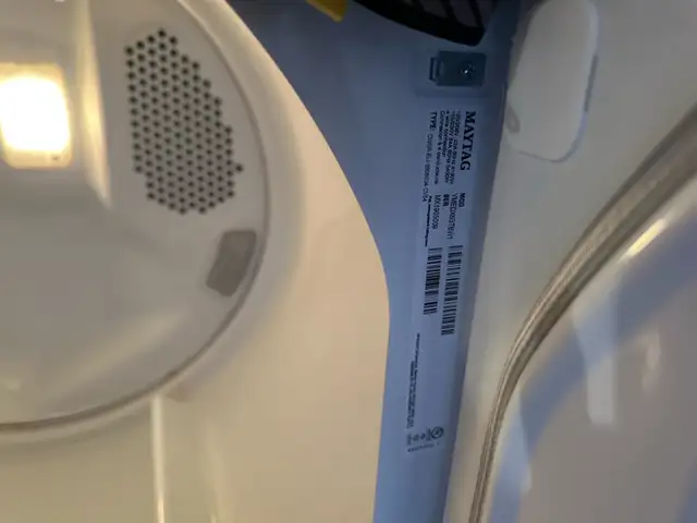 Landlord Special Whirlpool Washer Maytag Dryer in Washers & Dryers in Oakville / Halton Region - Image 5