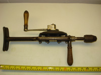 Antique Ratcheting Yankee No 1555 Breast Drill