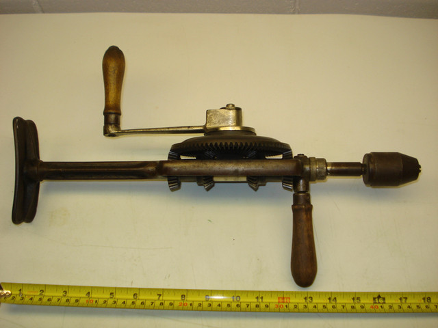 Antique Ratcheting Yankee No 1555 Breast Drill in Arts & Collectibles in Mississauga / Peel Region