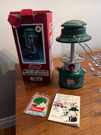 New in original box Coleman sport-lite lantern 
