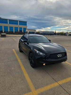 2017 Infiniti QX70 QX70S 