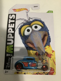 Hot wheels Disney the muppets 1932 ford diecast hot rod car