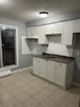 4 1/2 ENTIÈREMENT RÉNOVÉ À LAVAL (CHOMEDEY), 2 chambre à coucher