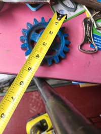 Gear and pulley