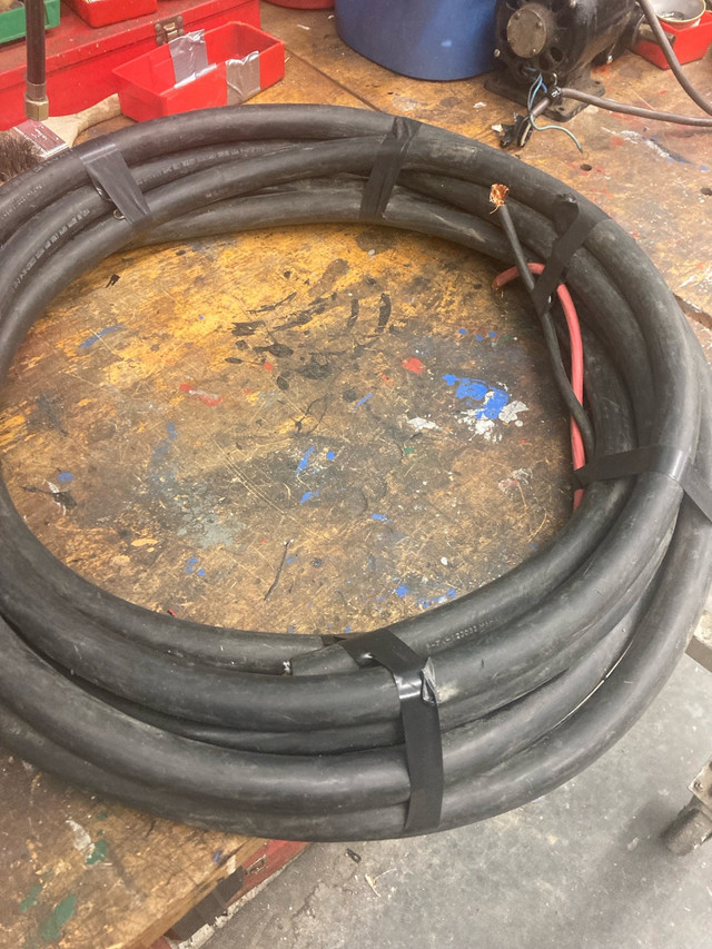 600 volt 4C AWG 13.3cable in Other in Oshawa / Durham Region