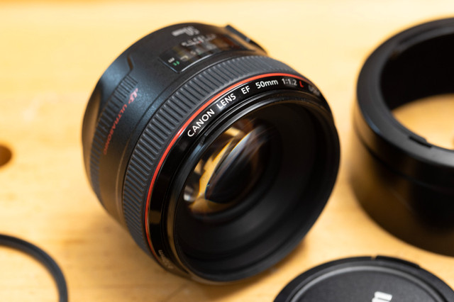 Canon EF 50mm F/1.2 L, USM Lens in Cameras & Camcorders in Mississauga / Peel Region - Image 4