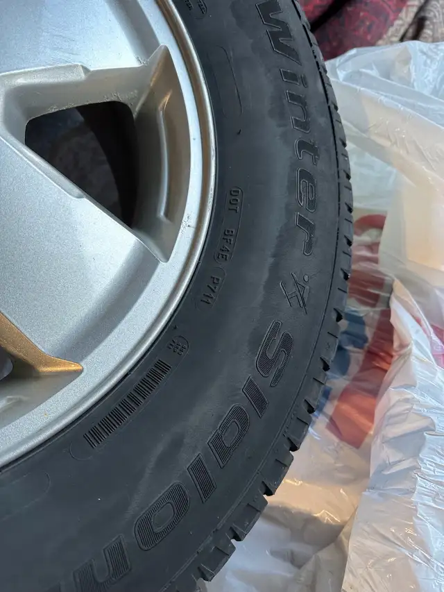 tire rims for 2008-2012 ford escape in Tires & Rims in Kingston - Image 5