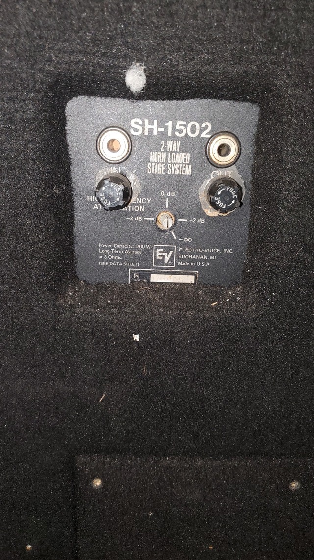 Electro-Voice (EV) - PA speakers SH-1502 in Performance & DJ Equipment in Edmonton - Image 3
