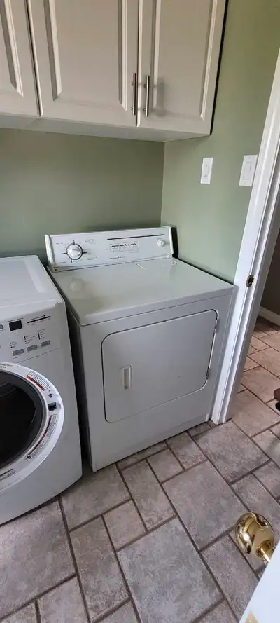 Working Kitchen Aid dryer., View more