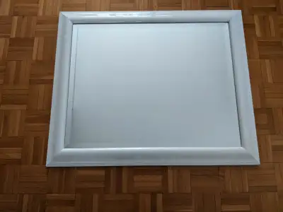 Miroir laqué blanc comme neuf, View more
