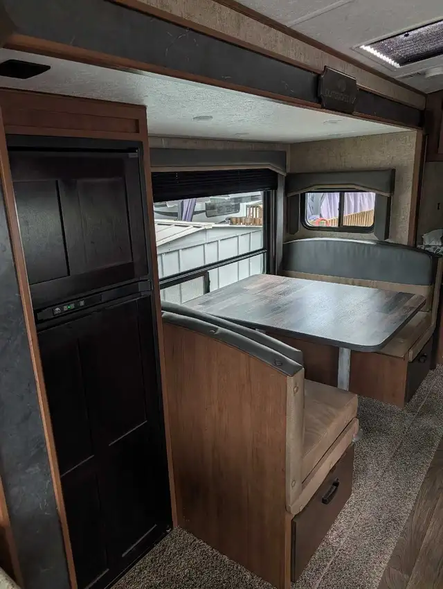 travel trailer in Travel Trailers & Campers in Penticton - Image 10