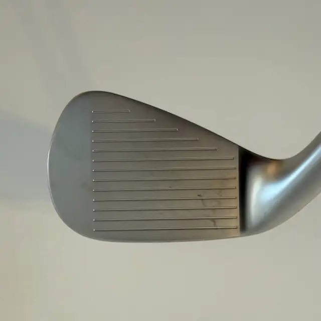 Callaway ’24 Apex CB 8 Iron Stiff RH in Golf in Guelph - Image 4