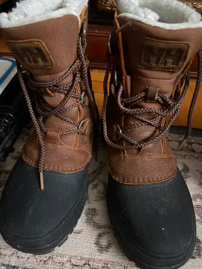 Helly Hansen women’s boots, View more