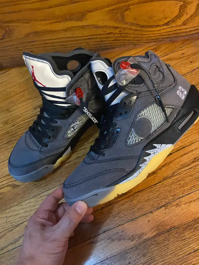 Air Jordan 5 Off-White in Men's Shoes in City of Toronto - Image 3