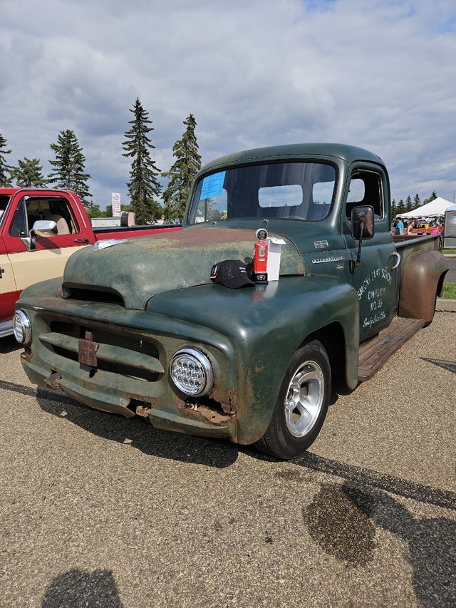 1953 international r110 Classic Cars Edmonton Kijiji