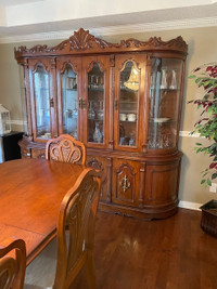 Beautiful Dining Room Set for sale