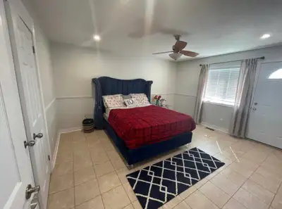 Room available for rent in Chatham. Private entrance and access to deck. Two big closets. Ideal for...