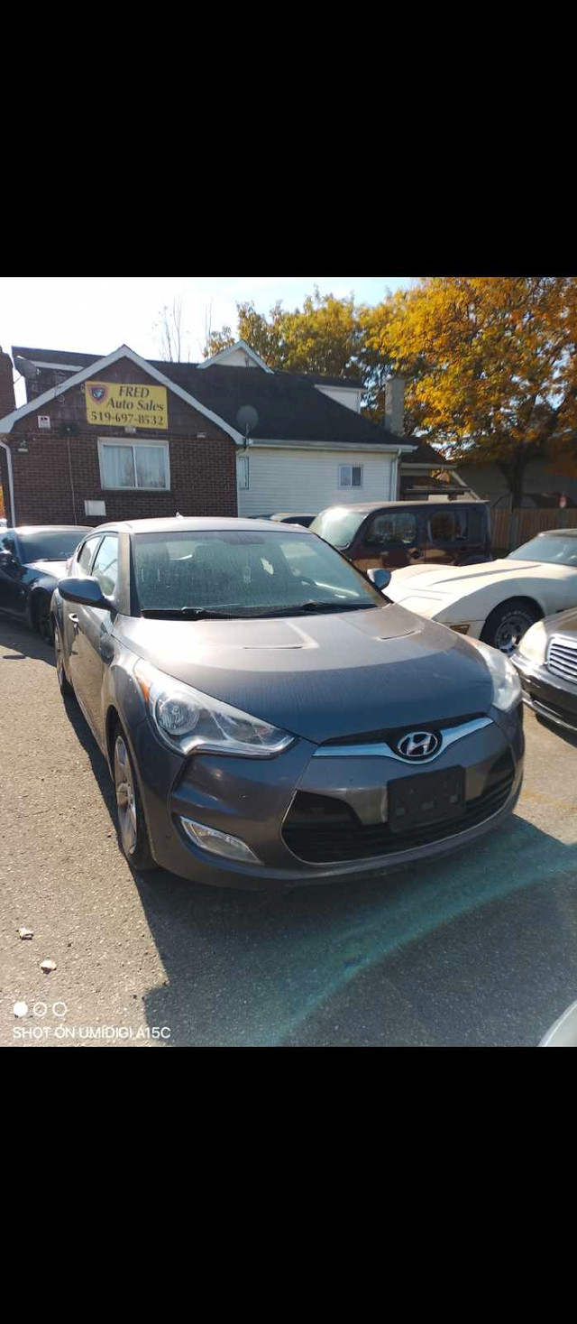 2013 Hyundai Veloster in Cars & Trucks in London