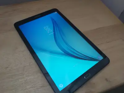 Samsung Galaxy Tab E 16GB 9.6-Inch Tablet SM-T560 ., View more