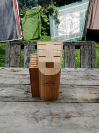 Bamboo Wooden Knife Block, Treated With Mineral Oil