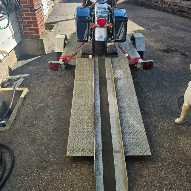 Aluma-Trail Aluminum Motorcycle Trailer  in Cargo & Utility Trailers in City of Toronto - Image 4