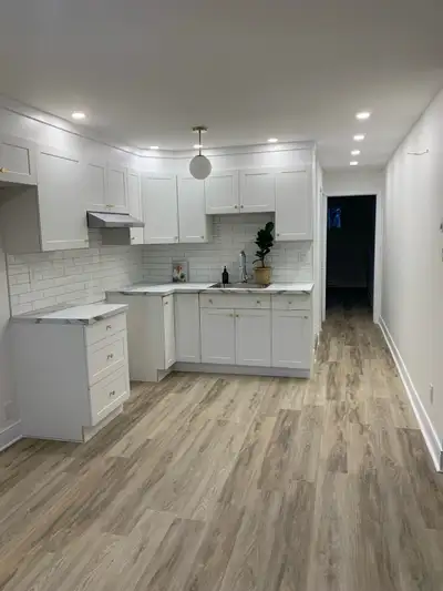 À LOUER – BEAU 3 ½ STYLE CONDO ENTIÈREMENT RÉNOVÉ – RIVIÈRE-DES-PRAIRIES Adresse : 12 290 rue Fernan...