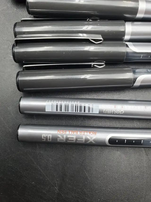 FINE POINT ROLLER BALL PENS 0.5MM NEW in Other in Markham / York Region - Image 3
