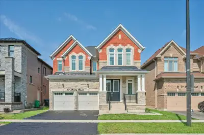 Listing Description Stunning 5-Bed, 6-Bath Detached Home with a LEGAL BASEMENT in the highly sought-...