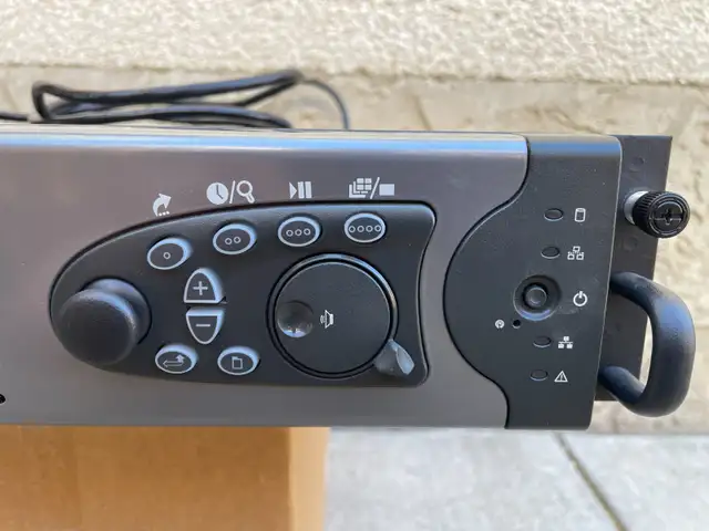 Pelco DVR 5100 Series in Other in Edmonton - Image 4