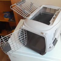 New cond animal cage 